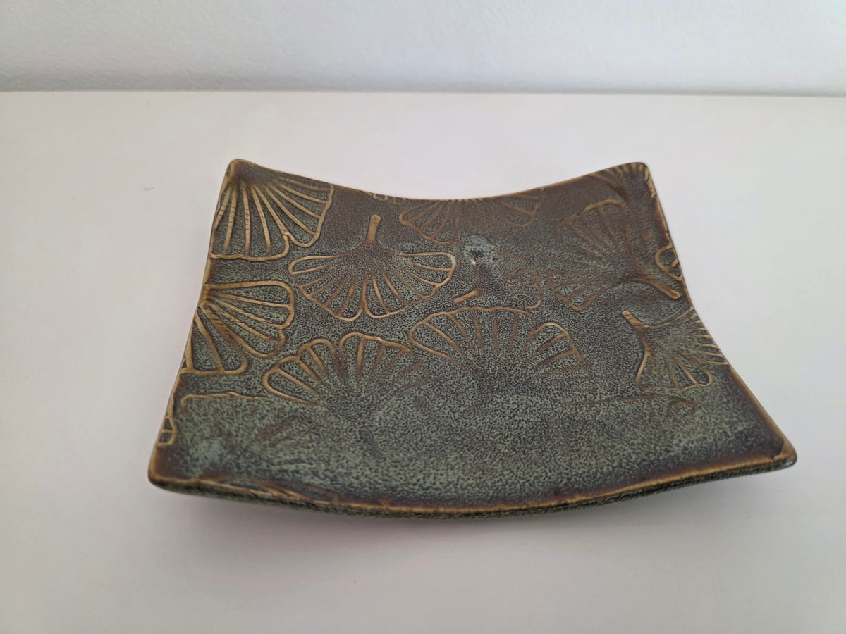 Gingko Dish